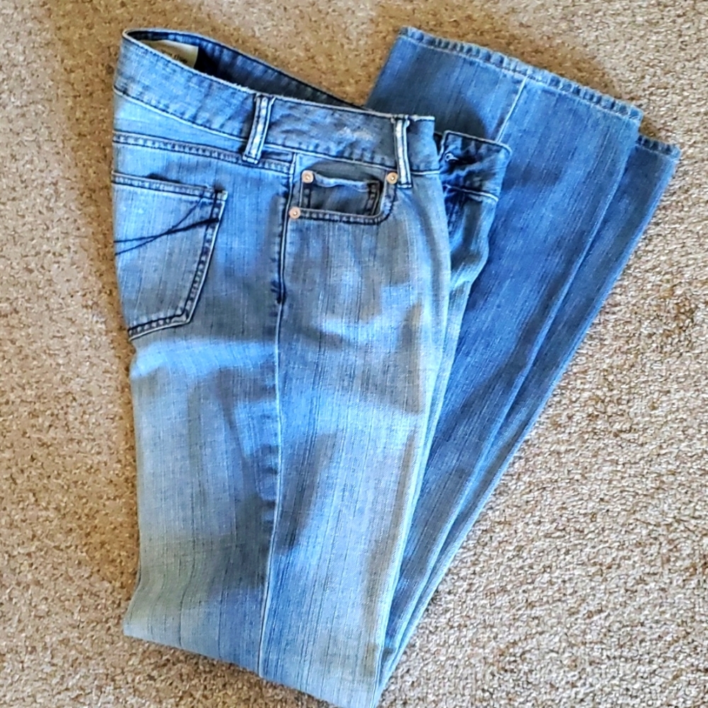GAP curvy low rise jeans